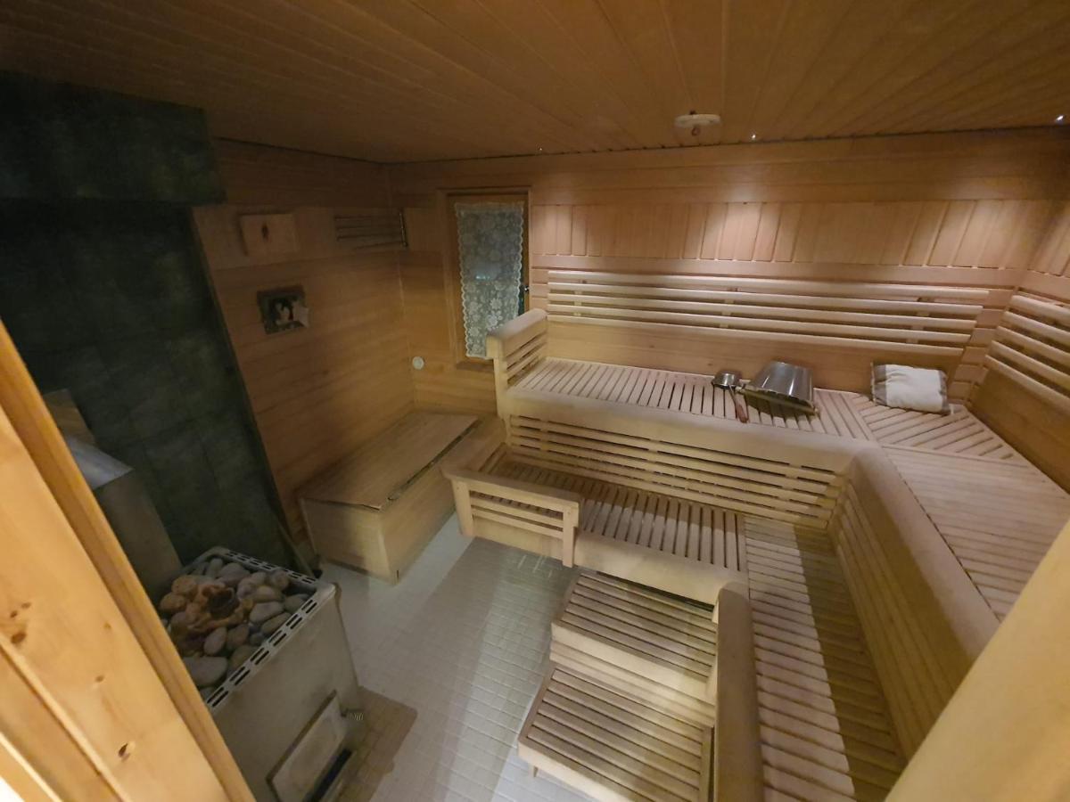 Arctic Circle Tranquillity Villa โรวานิเอมิ ภายนอก รูปภาพ